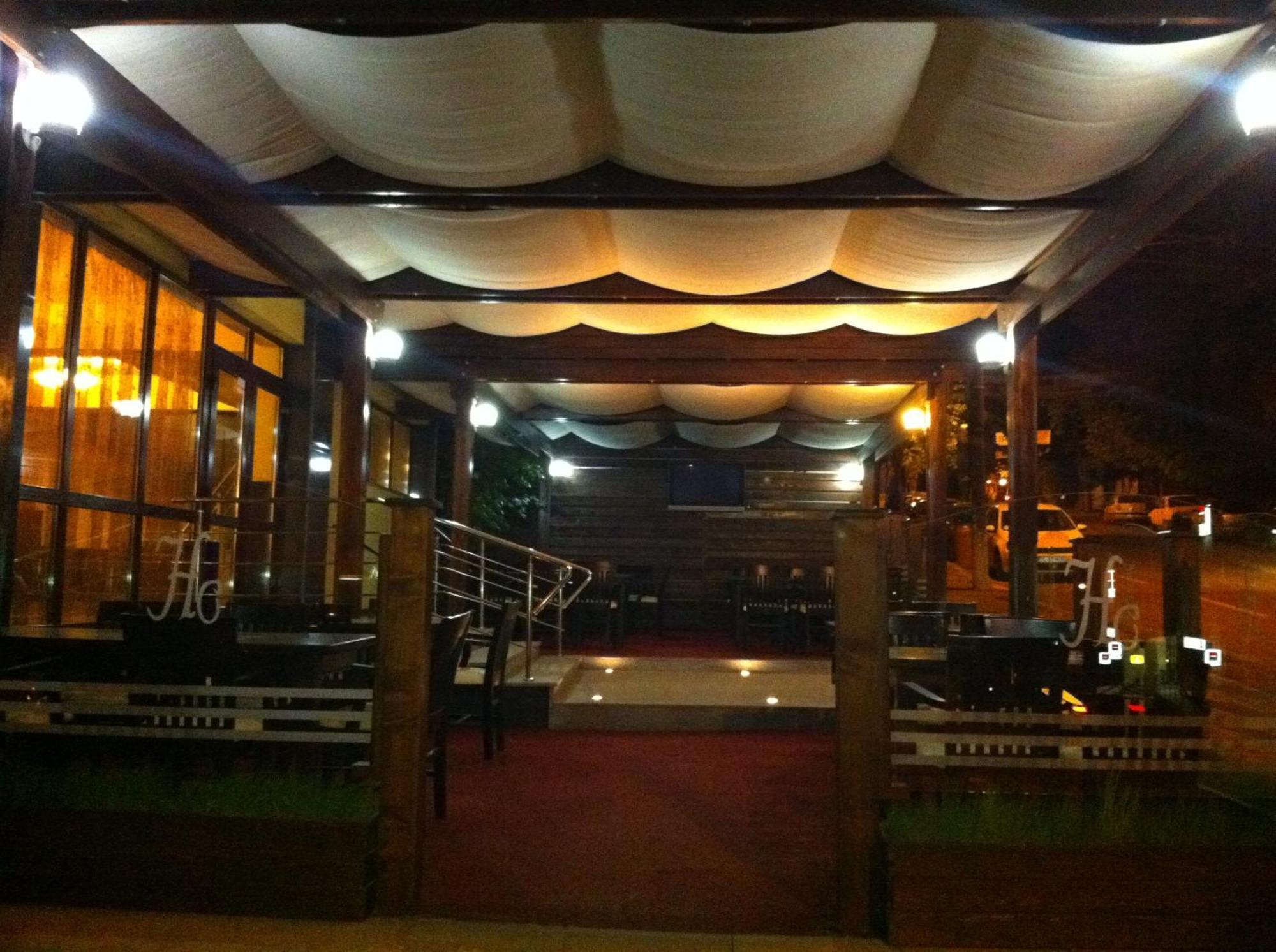 Hotel City Tulcea Exterior foto