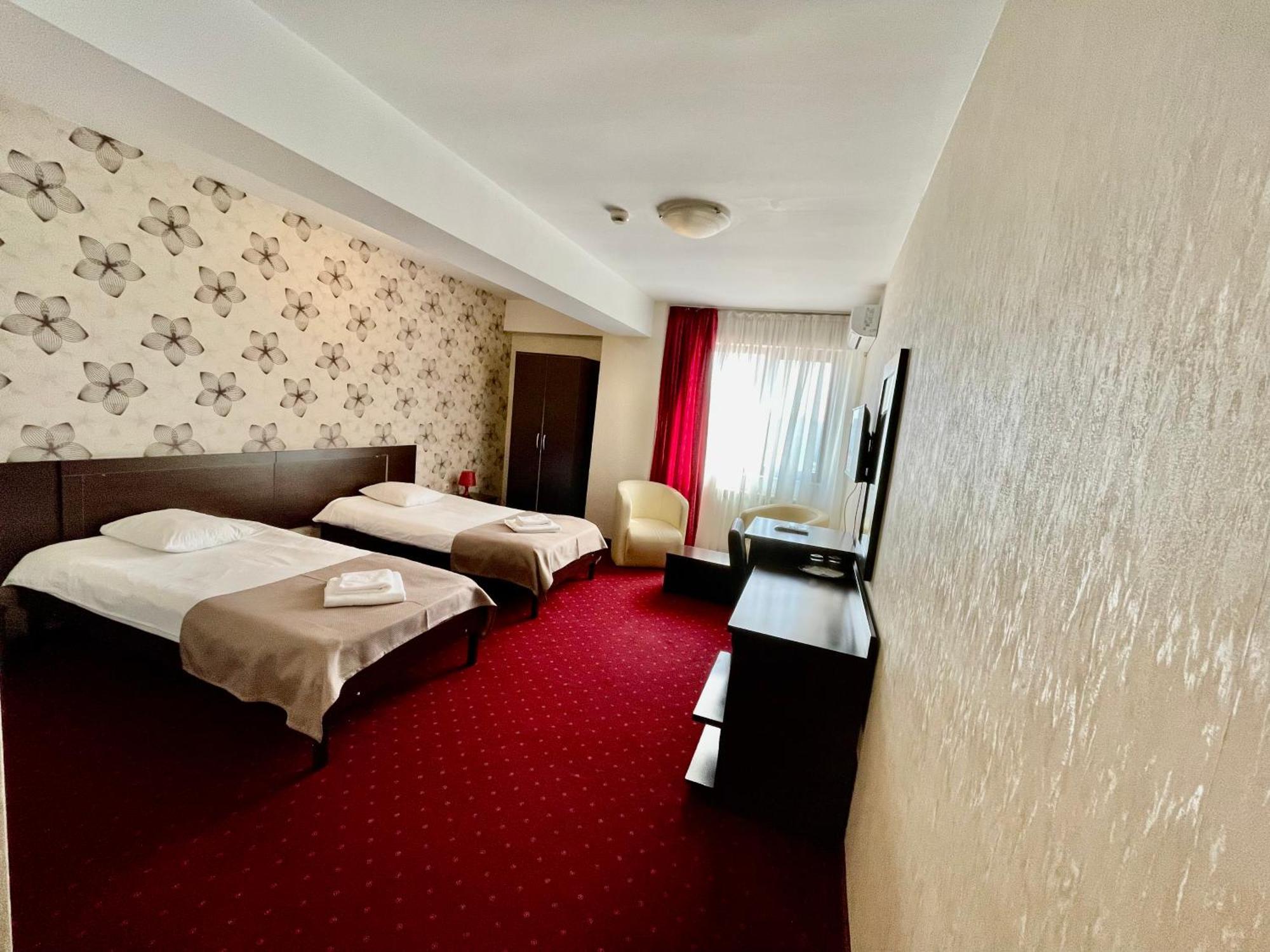 Hotel City Tulcea Exterior foto